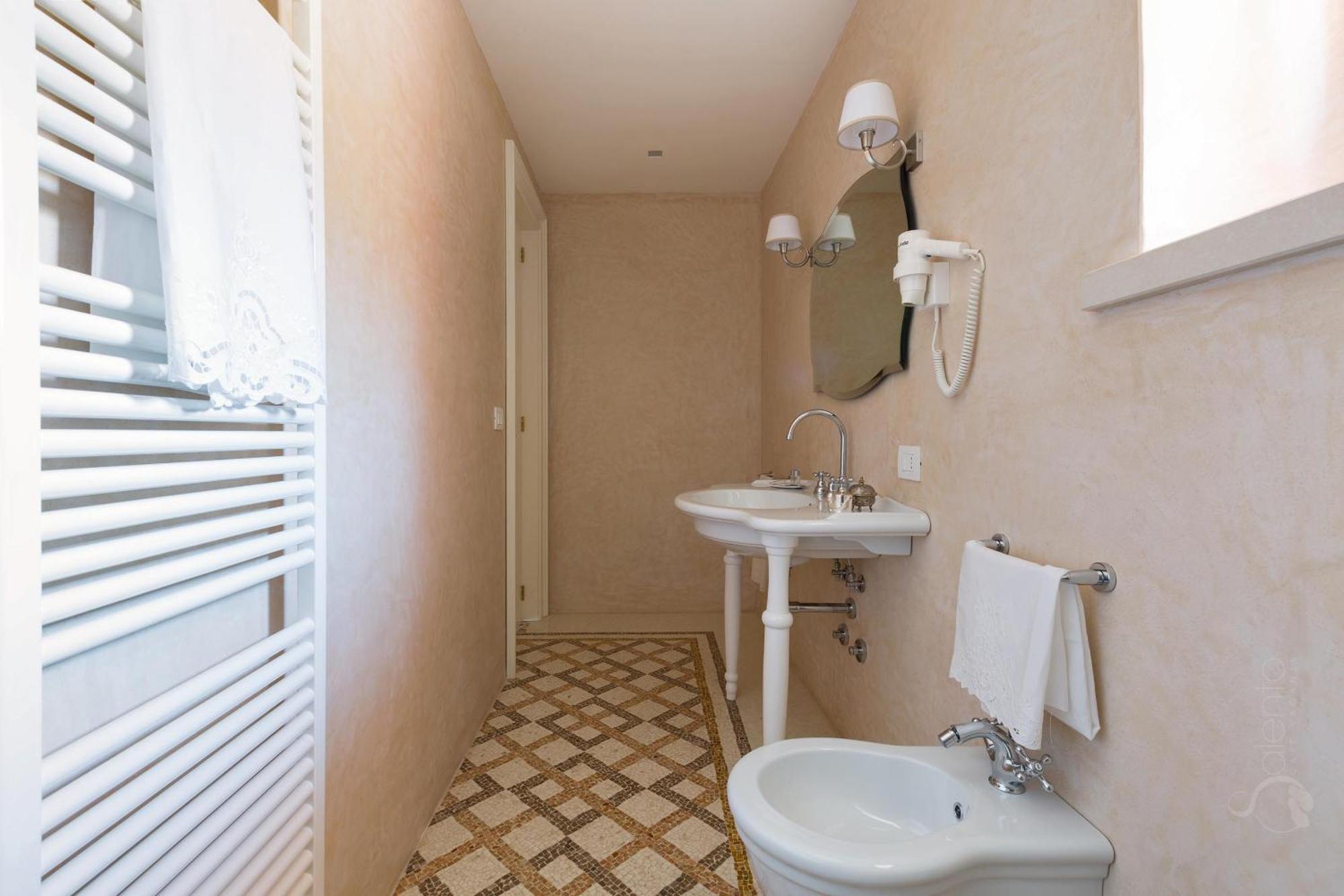 Palazzo Fasti Bed & Breakfast Казарано Екстериор снимка