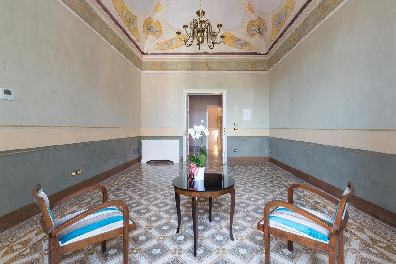 Palazzo Fasti Bed & Breakfast Казарано Екстериор снимка
