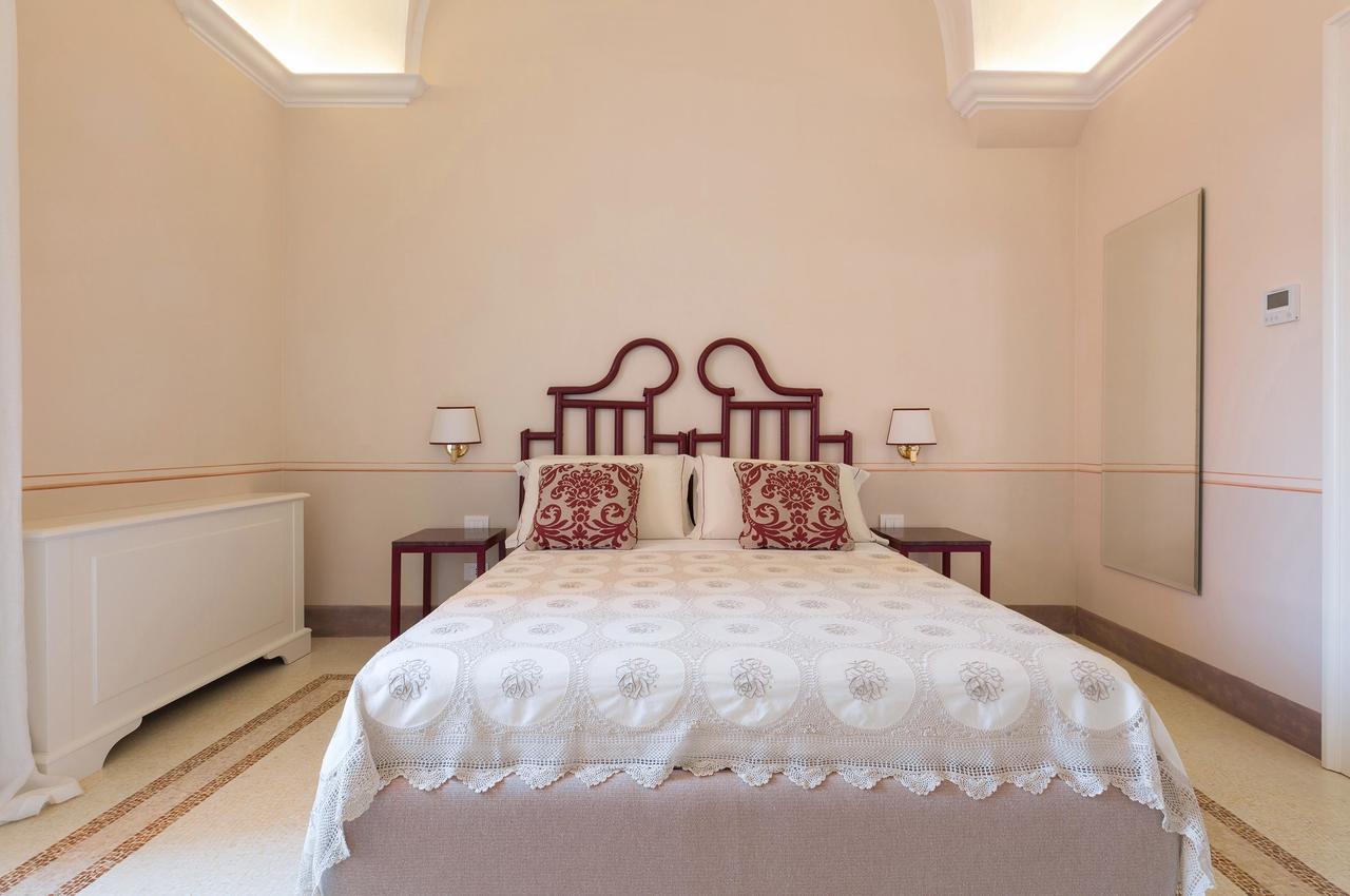 Palazzo Fasti Bed & Breakfast Казарано Екстериор снимка