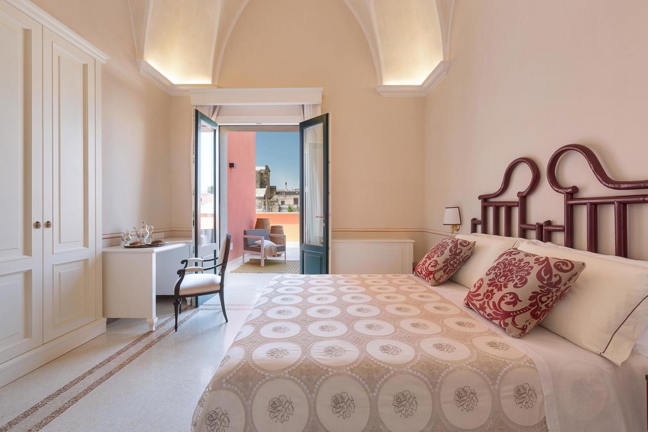 Palazzo Fasti Bed & Breakfast Казарано Екстериор снимка