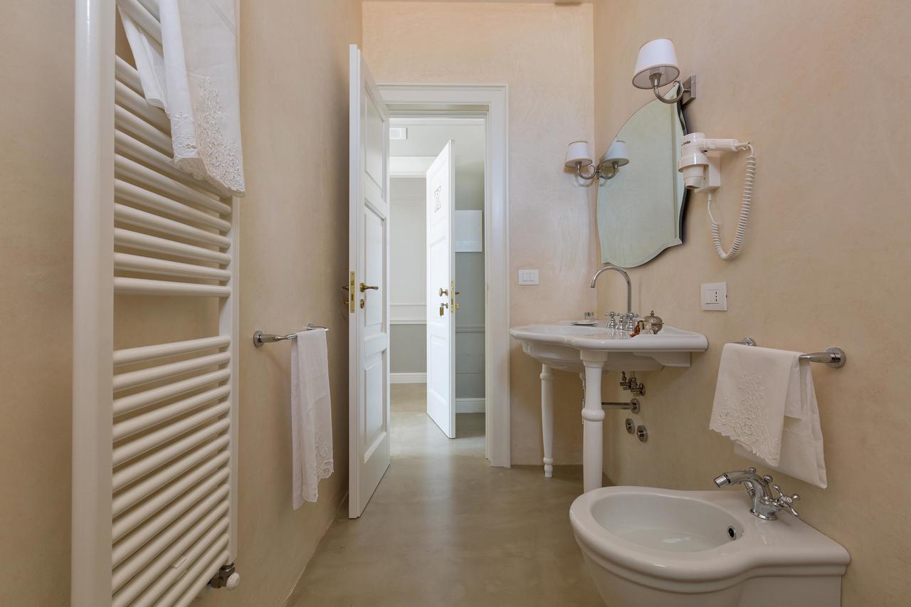 Palazzo Fasti Bed & Breakfast Казарано Екстериор снимка